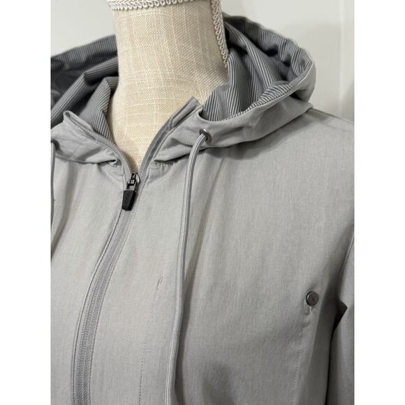 Vuori Women's Outdoor Trainer Gray Shell Light Weight Jacket Full Zip Size XS - Picture 2 of 2